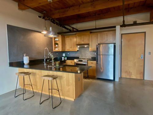 apt-205-127 5th St Ne, Minneapolis, MN, 55413-2753 | Card Image
