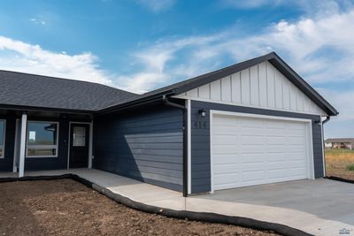 414 Constitution Blvd, Townhouse with 2 bedrooms, 1 bathrooms and null parking in Box Elder SD | Image 2