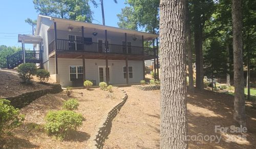 604 Fairway Shores Rd, Mount Gilead, NC, 27306-9189 | Card Image
