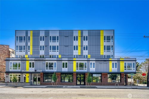 206-5819 Phinney Avenue N, Seattle, WA, 98103 | Card Image