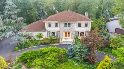 9 Puddingstone Way, Florham Park, NJ, 07932-2624 | Card Image