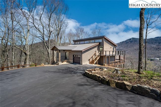 150 Squirrel Corn Ln, House other with 3 bedrooms, 3 bathrooms and null parking in Sugar Mountain NC | Image 44