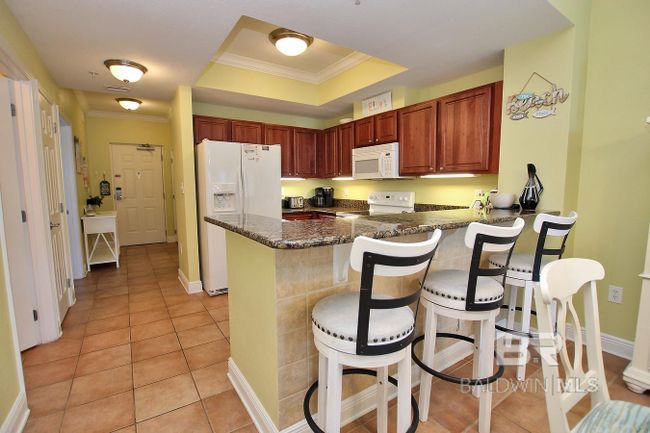 APT-402 - 1010 W Beach Blvd, Condo with 2 bedrooms, 2 bathrooms and null parking in Gulf Shores AL | Image 6