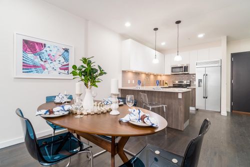 5e-6122 Hudson Ave, West New York, NJ, 07093-2980 | Card Image