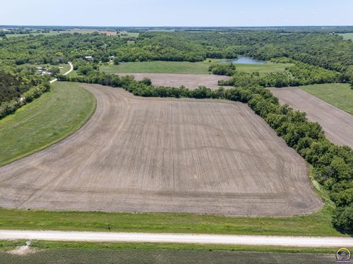 10.60 M/L N 800 Rd, Baldwin City, KS, 66066 | Card Image
