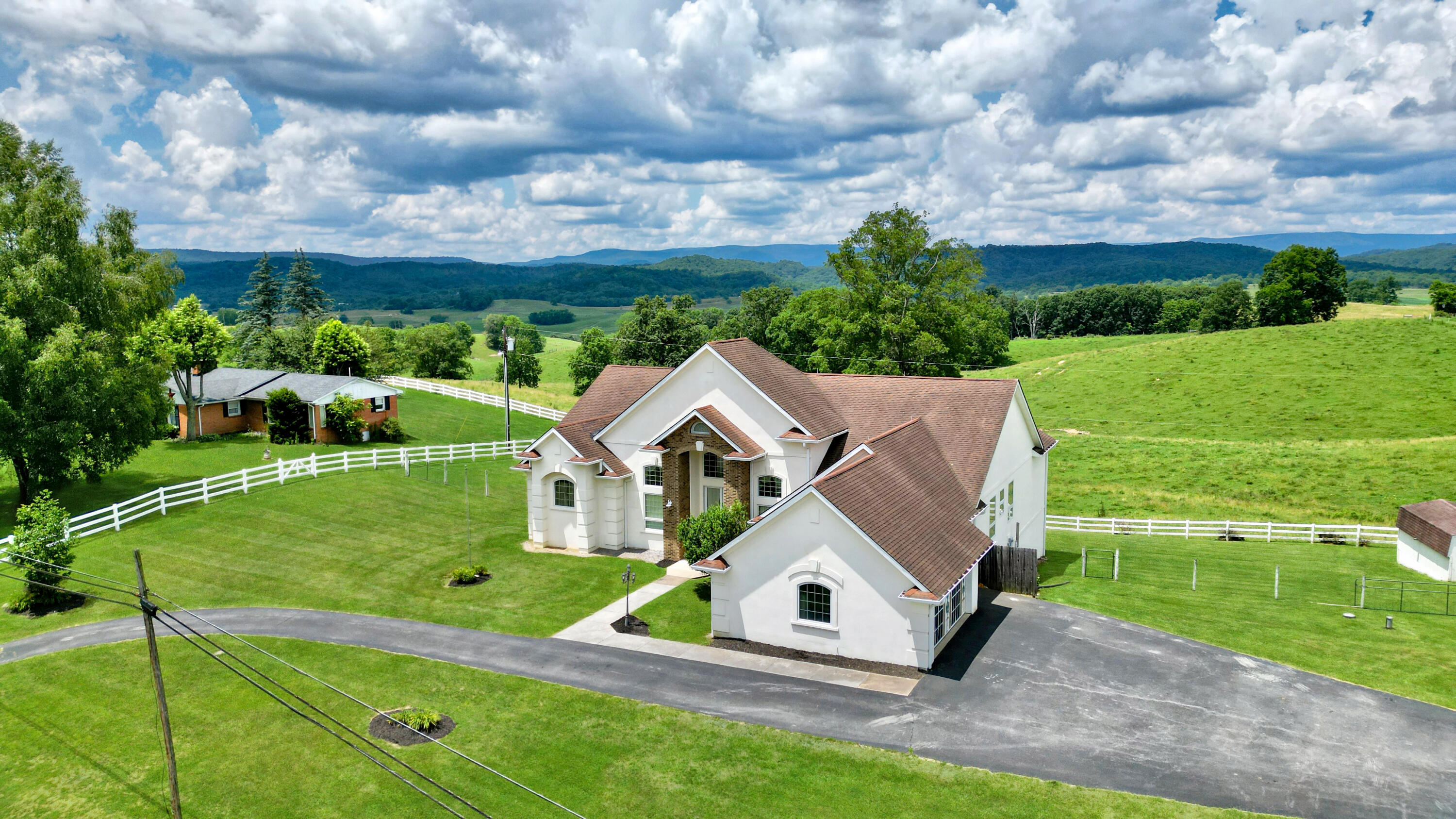 Residential in Maxwelton 4