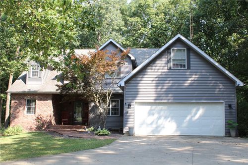 2251 E 1425 North Rd, Shelbyville, IL, 62565-4516 | Card Image