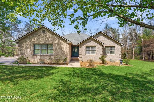 55 Rocky Ln, Crossville, TN, 38571-3252 | Card Image