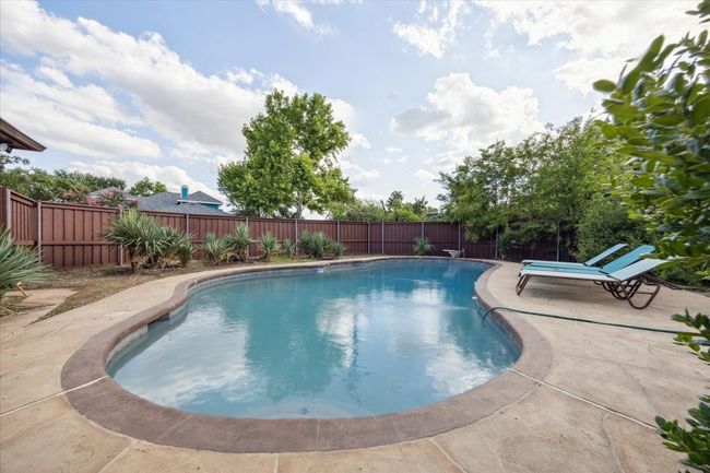 2000 E Branch Hollow Dr, House other with 3 bedrooms, 3 bathrooms and null parking in Carrollton TX | Image 34