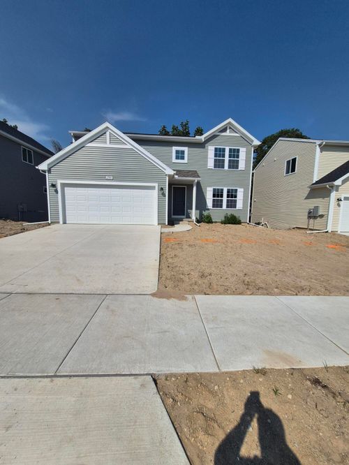 2795 Sanderling Ct Se, Grand Rapids, MI, 49508-2715 | Card Image