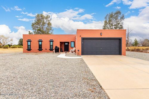 1018 E Geneva St, Pearce, AZ, 85625-4052 | Card Image