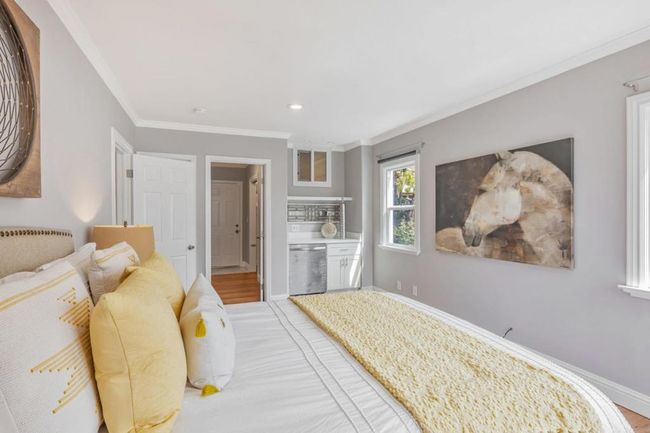 2328 Le Conte Ave, Condo with 3 bedrooms, 2 bathrooms and 2 parking in Berkeley CA | Image 22
