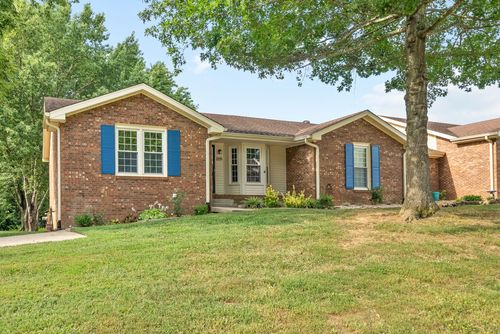 3066 Woody Ln, Clarksville, TN, 37043-5487 | Card Image