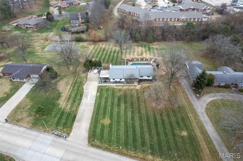 918 Donna Dr, Jackson, MO, 63755-2516 | Card Image