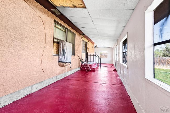 enclosed back patio, nice for entertaining and avo | Image 27