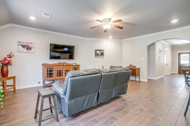 160 Mountain View Dr, House other with 3 bedrooms, 2 bathrooms and null parking in Azle TX | Image 14