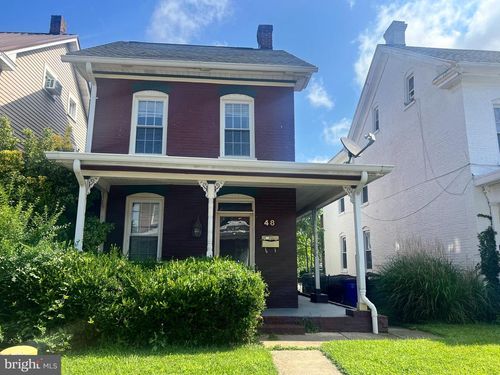 48 Fairground Ave, HAGERSTOWN, MD, 21740-3902 | Card Image