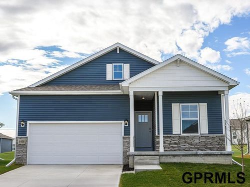 17606 Virginia St, Omaha, NE, 68136-1730 | Card Image