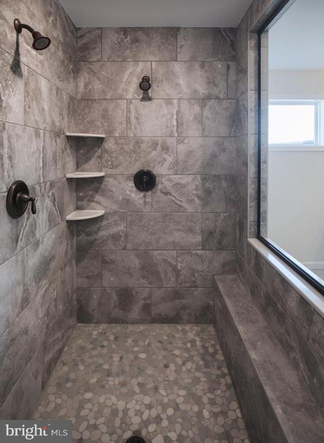 232 W Side Dr, House other with 4 bedrooms, 4 bathrooms and null parking in LITITZ PA | Image 6