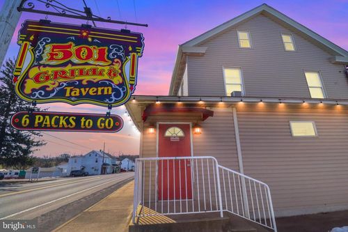 7646 Lancaster Ave, MYERSTOWN, PA, 17067-2009 | Card Image