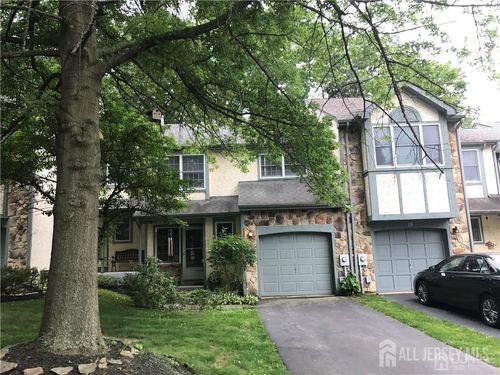 19 Dorchester Drive, East Brunswick, NJ, 08816 | Card Image