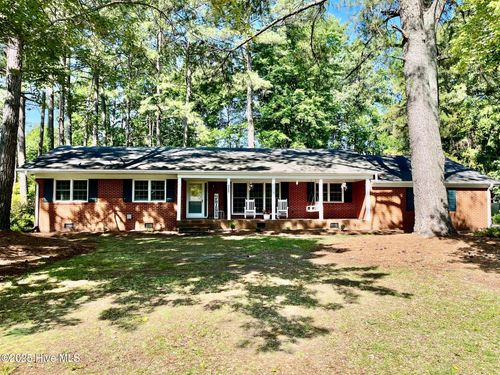 3400 Bynum Dr, Farmville, NC, 27828-8537 | Card Image