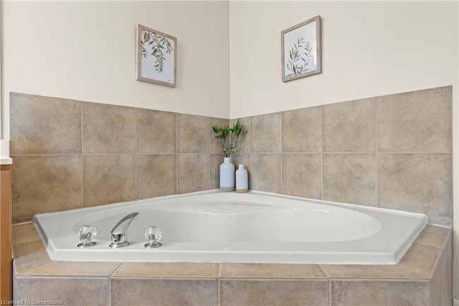 2409 Norland Dr, House other with 4 bedrooms, 4 bathrooms and 4 parking in Burlington ON | Image 29