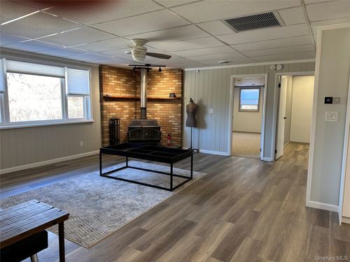 1380 Route 9, Garrison, NY, 10524-3207 | Card Image