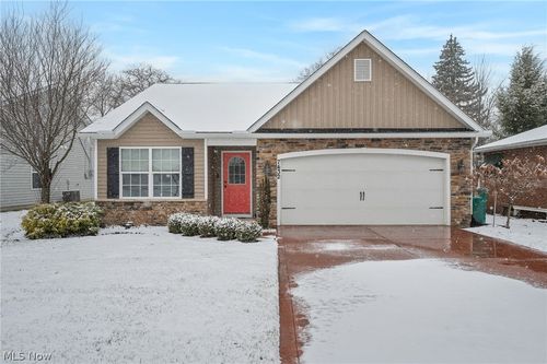 7432 Presley Ave, Mentor, OH, 44060-5751 | Card Image