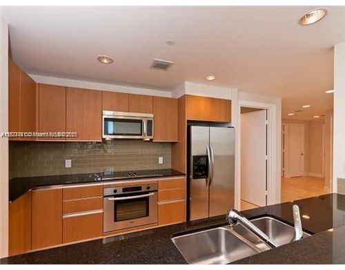 apt-1514-1050 Brickell Ave, Miami, FL, 33131-3906 | Card Image