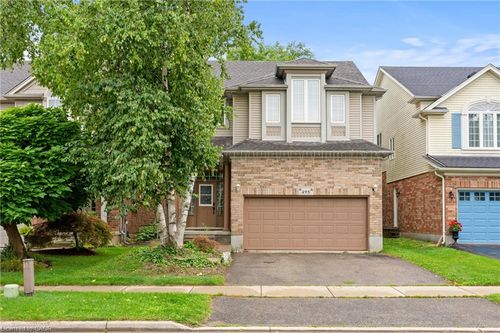 495 Brigantine Dr, Waterloo, ON, N2K4B7 | Card Image