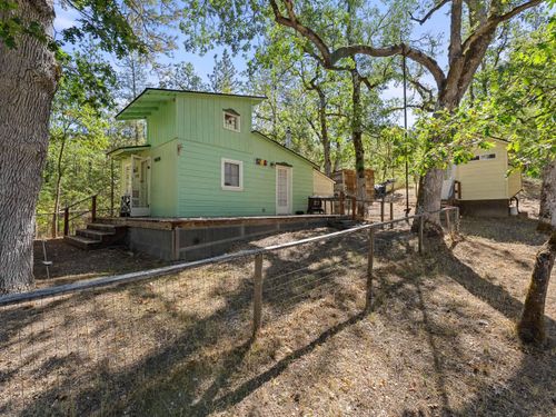 798 Covered Bridge Rd, Rogue River, OR, 97537-6607 | Card Image