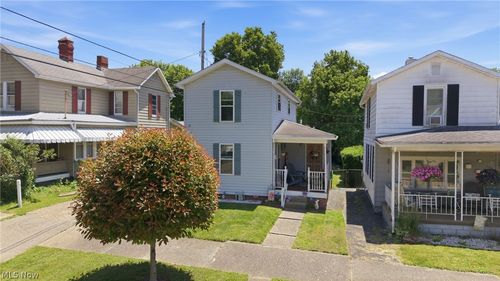 106 E Montgomery Street, Marietta, OH, 45750 | Card Image