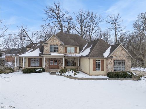 8550 Drummond Dr Nw, Massillon, OH, 44646-9536 | Card Image