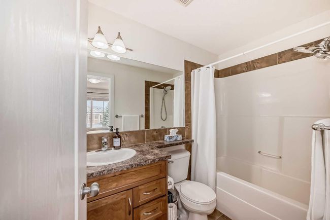 4004 - 2370 Bayside Rd Sw, Home with 3 bedrooms, 2 bathrooms and 2 parking in Airdrie AB | Image 28
