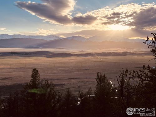 2091 Middle Fork Vis, Fairplay, CO, 80440-4008 | Card Image