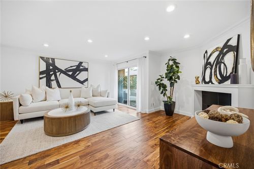 unit-224-355 S Madison Ave, Pasadena, CA, 91101-3320 | Card Image