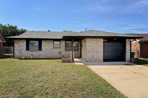 620 Willow Ridge Pl, Edmond, OK, 73003-5106 | Card Image