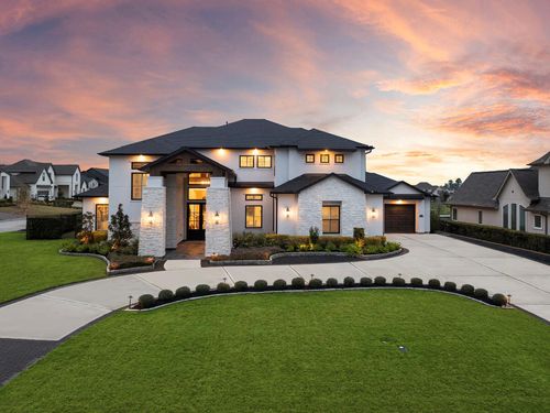 2105 Bennet Ct, Conroe, TX, 77384-5500 | Card Image