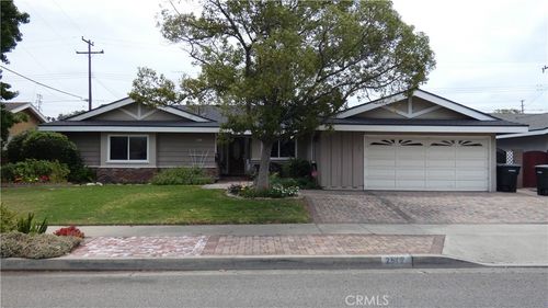 2515 N Cottonwood St, Orange, CA, 92865-2718 | Card Image