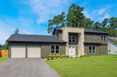 32507 Westwood Square West, House other with 4 bedrooms, 3 bathrooms and null parking in Magnolia TX | Image 2