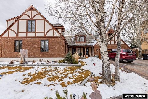 2058 Skyview St, Rock Springs, WY, 82901-6766 | Card Image