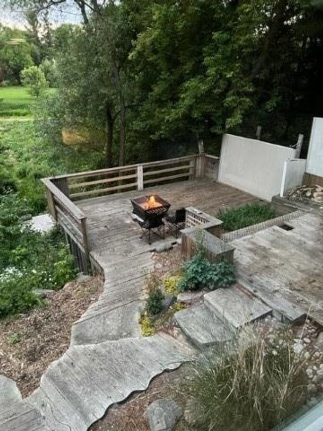 61 River Rd, House other with 2 bedrooms, 1 bathrooms and 3 parking in Brampton ON | Image 14