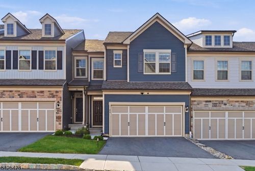 44 Dahlia Dr, Warren, NJ, 07059-3801 | Card Image