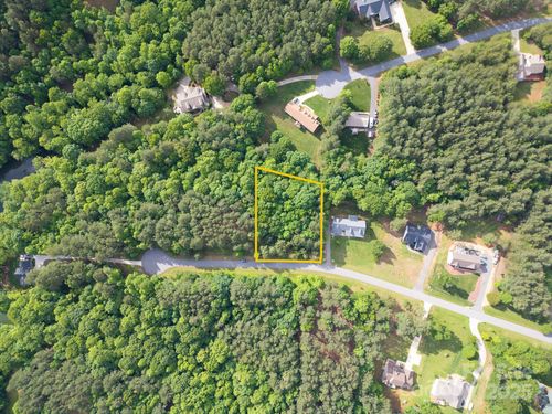 136 Oak Point Ln, Stony Point, NC, 28678-9046 | Card Image