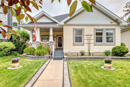 42 Inverness Close Se, Calgary, AB, T2Z2X7 | Card Image