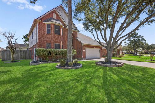405 Gastonbury Ct, League City, TX, 77573-6211 | Card Image