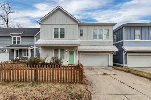 2402 Hyde St, Nashville, TN, 37208-1034 | Card Image