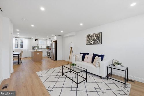 334 Mulberry St, DARBY, PA, 19023-1718 | Card Image