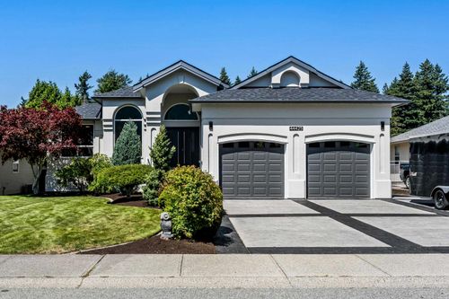 44425 Elsie Pl, Chilliwack, BC, V2R5L1 | Card Image